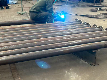 中卫20#无缝注浆管加工108*6钢花管棚管